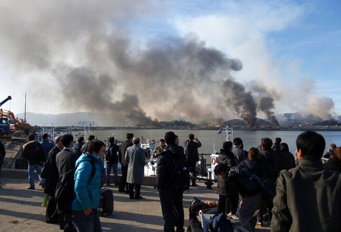 Aftermath of Nort Korea's Missle Strike on Yeonpyeong Island (20 pics)