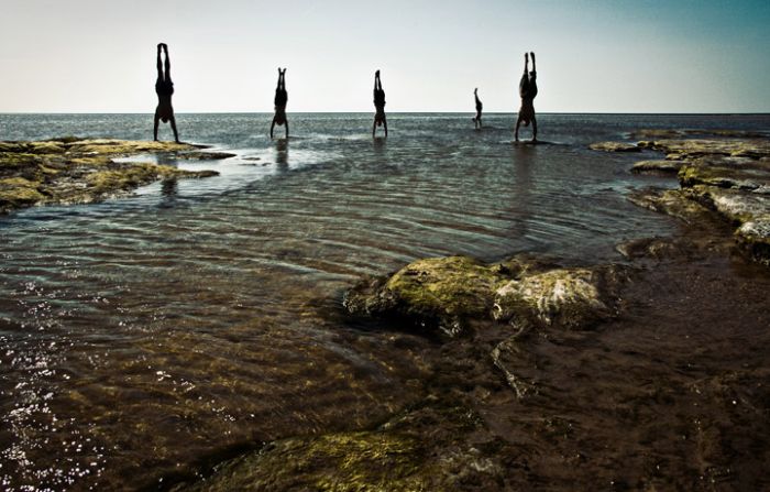 Incredible Parkour Photos (19 pics)