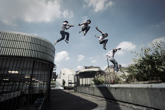 Incredible Parkour Photos (19 pics)