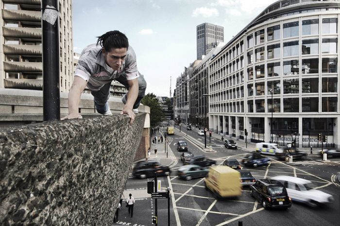 Incredible Parkour Photos (19 pics)