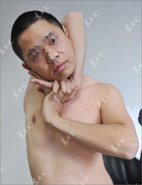 Very Flexible Man (8 pics)