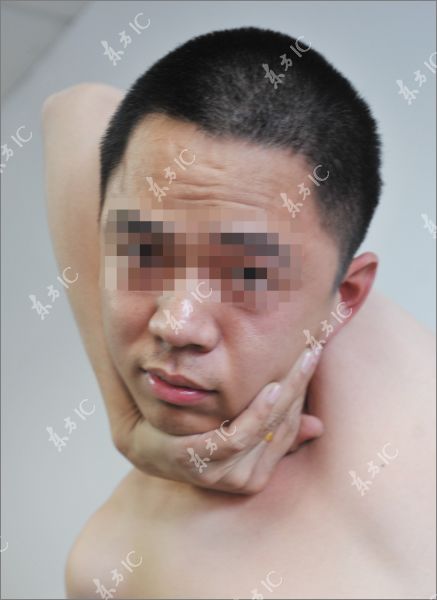 Very Flexible Man (8 pics)