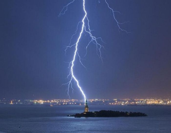 The Best Photos of Natural Disasters (30 pics) The Best Photos of Natural Disasters (30 pics)