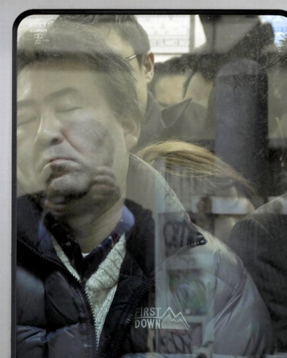 Tokyo Compression (10 pics)