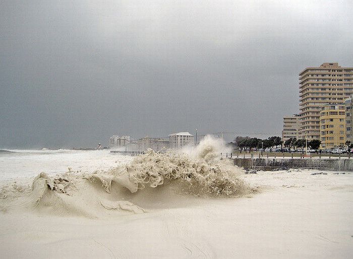 Amazing and Very Rare Natural Phenomenon (28 pics + 1 video)