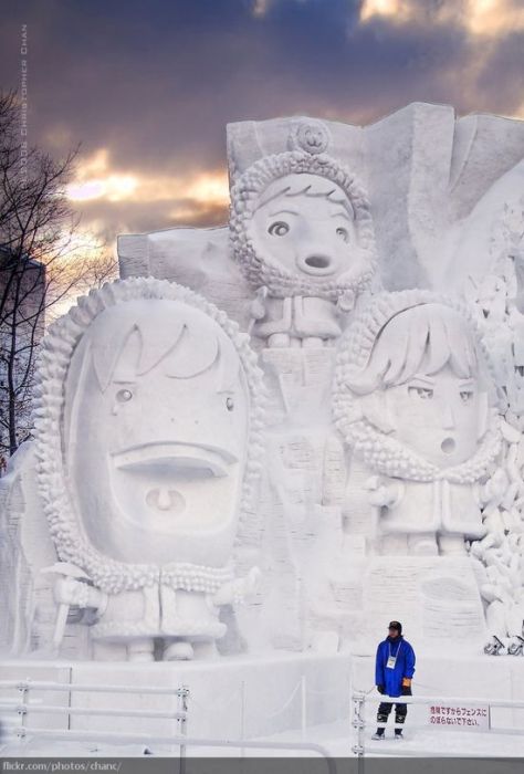 Amazing Snow Sculptures (53 pics)