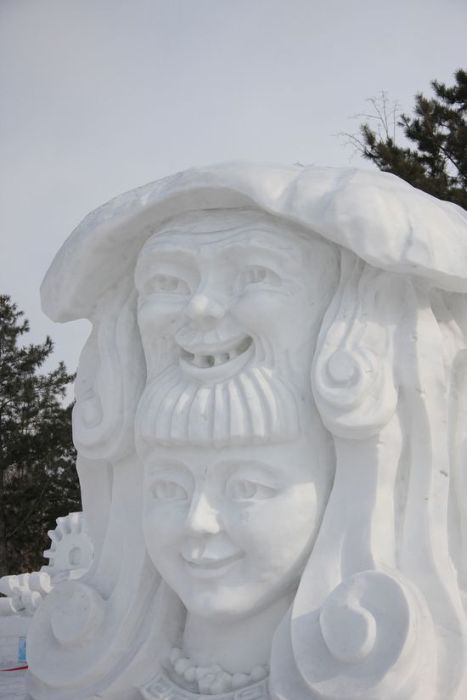 Amazing Snow Sculptures (53 pics)