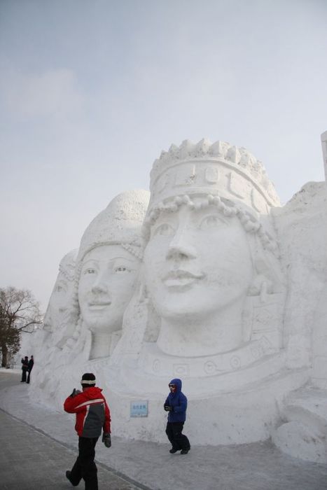 Amazing Snow Sculptures (53 pics)