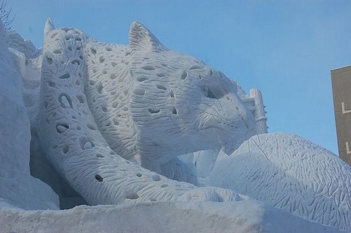 Amazing Snow Sculptures (53 pics)