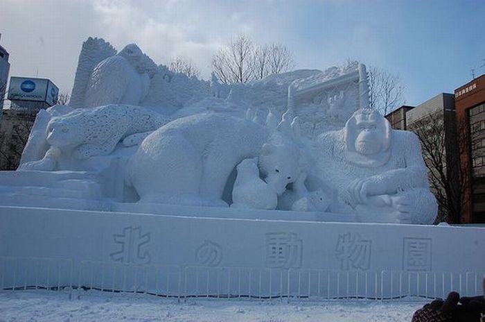 Amazing Snow Sculptures (53 pics)