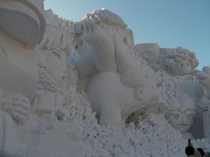 Amazing Snow Sculptures (53 pics)