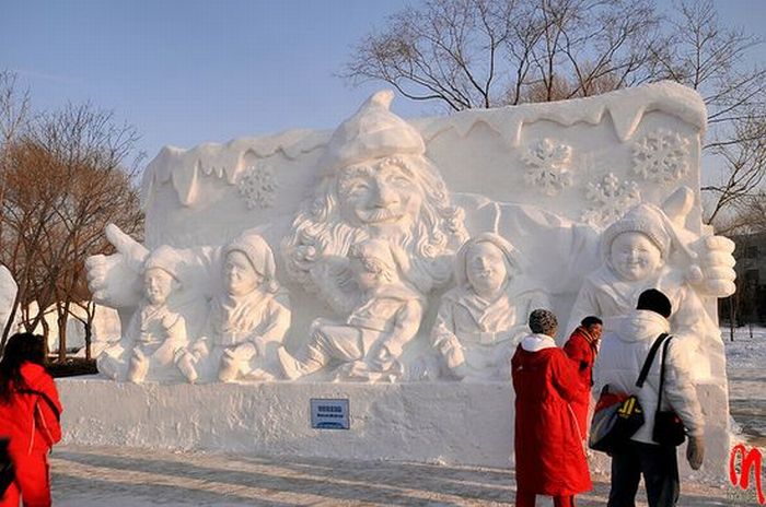 Amazing Snow Sculptures (53 pics)