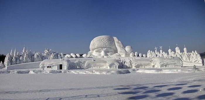 Amazing Snow Sculptures (53 pics)