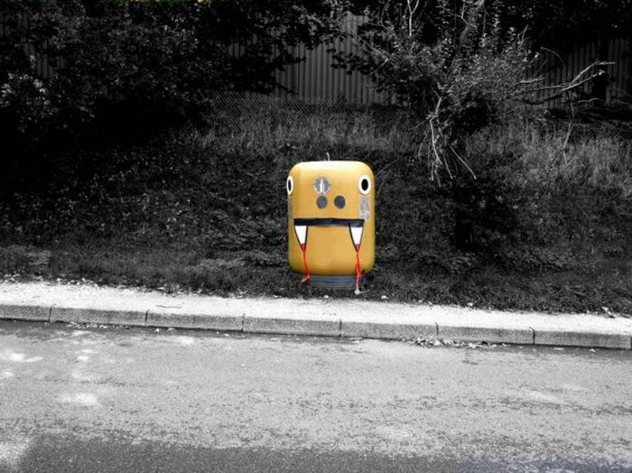 Sunning Street Art (12 pics)