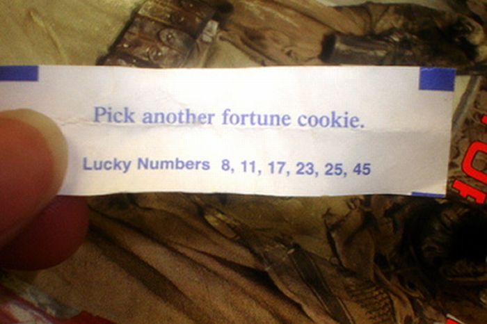 Hilarious Fortune Cookies Fortunes (40 pics)
