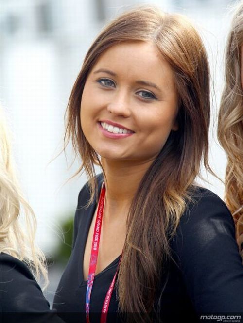 Sexy MotoGP Girls (30 pics)
