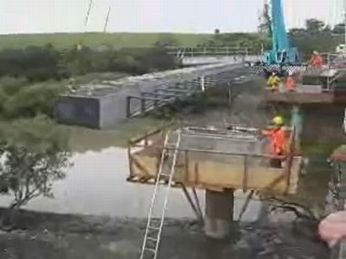 Crane Mishap