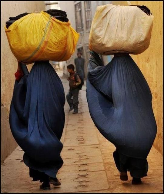 Acid Picdump (111 pics)