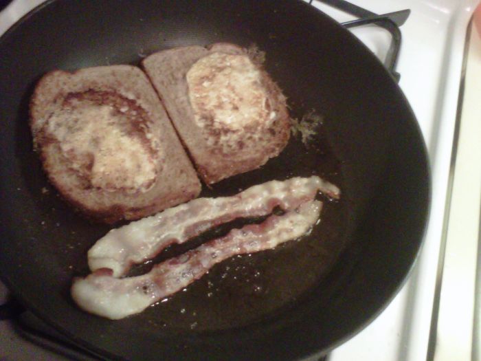 Dinner Slowly Became Angry (3 pics)