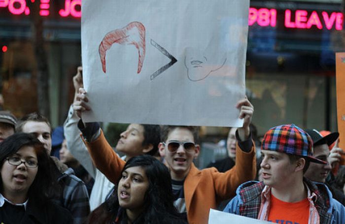 Smart and Creative Protest Signs (70 pics)