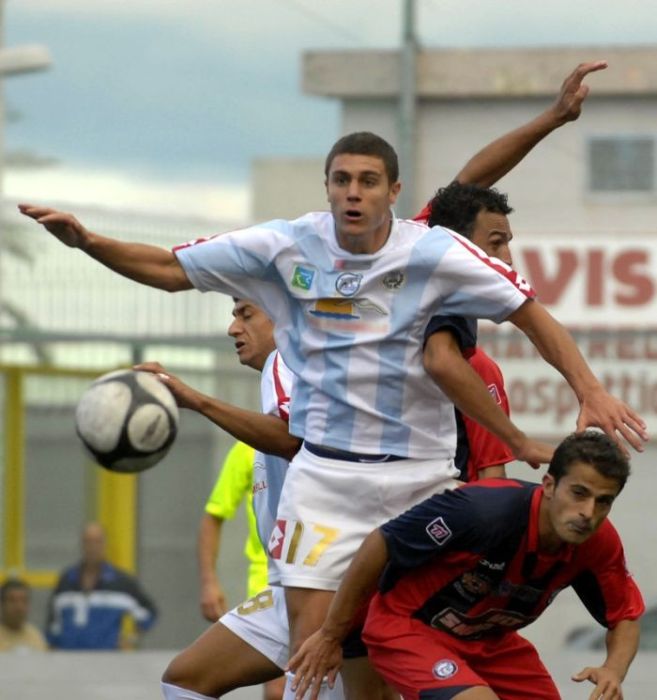 Collection of Interesting Soccer Photos (125 pics)
