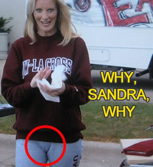 Camel Toe Fails (18 pics)