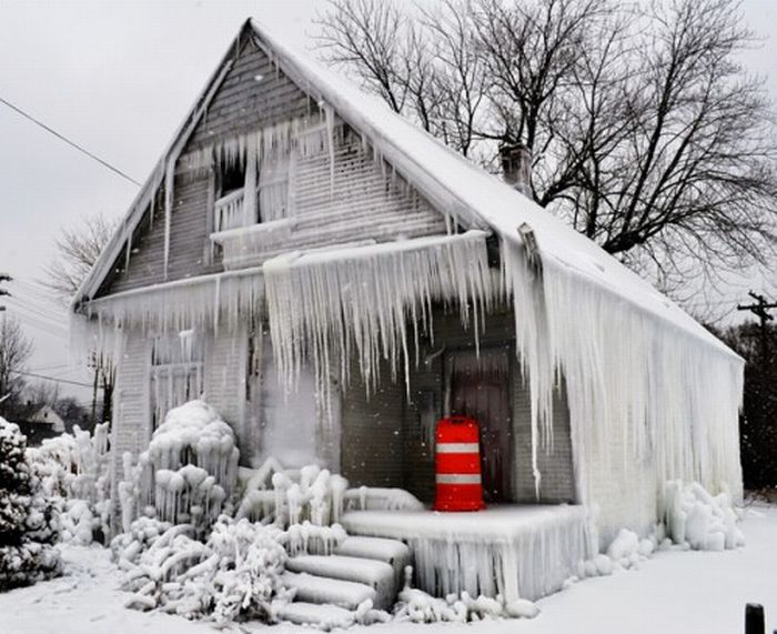 The Beautiful Aftermath of Ice Storms (25 pics)
