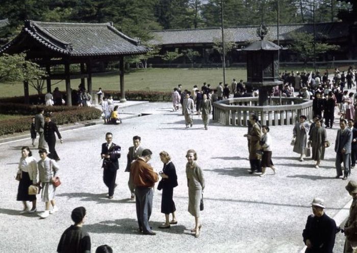 Japan in the 1950's (52 pics)
