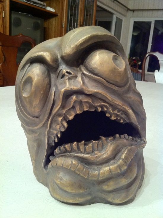Self-Made Rage Face (7 pics)
