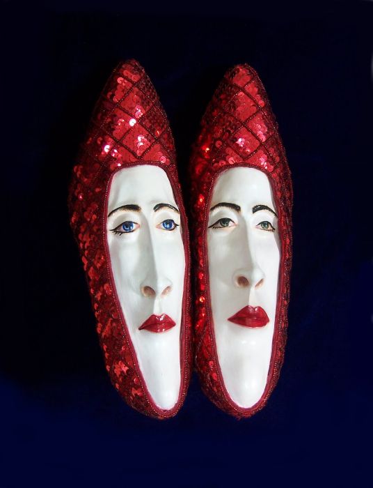 Shoes with Faces (37 pics)