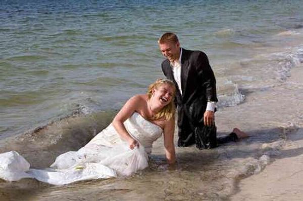 Funny Wedding Photos (31 pics)