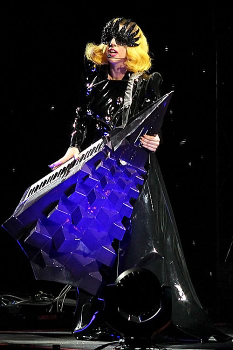 The Most Famous Lady Gaga's Outfits of 2010 (50 pics)