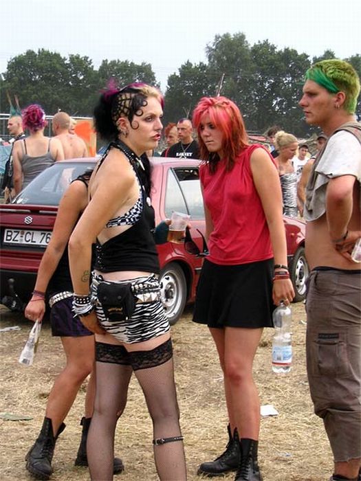 Punk Girls. Part 2 (93 pics)