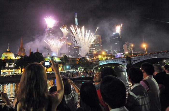 New Year Celebrations Around The World 21 Pics