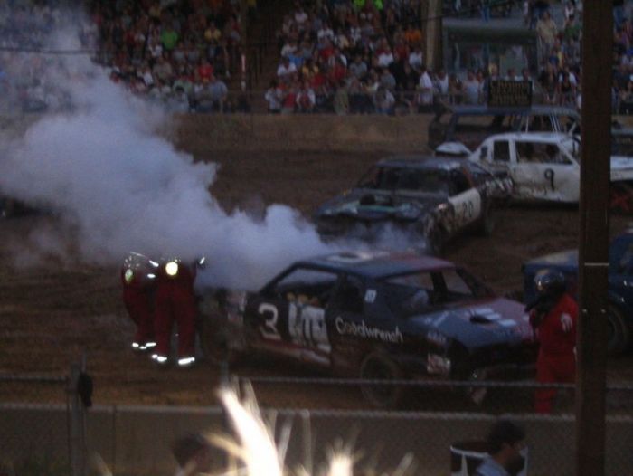 Demolition Derby (27 pics)