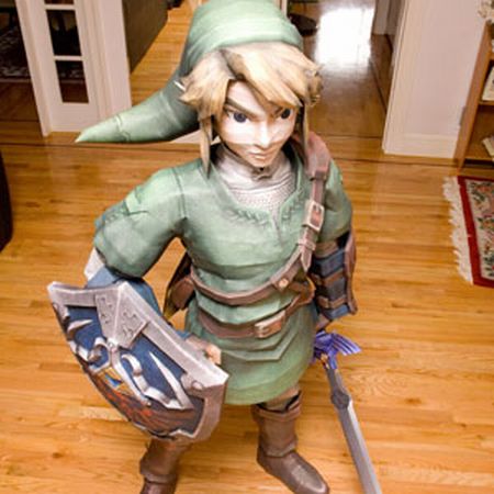Life-Sized Papercraft of Link (17 pics)