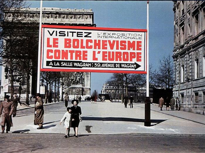 Propaganda Photos of Occupied Paris (53 pics)