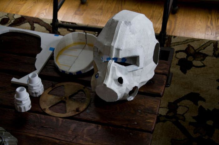 How to Reproduce Fallout 3 Helmet (49 pics)