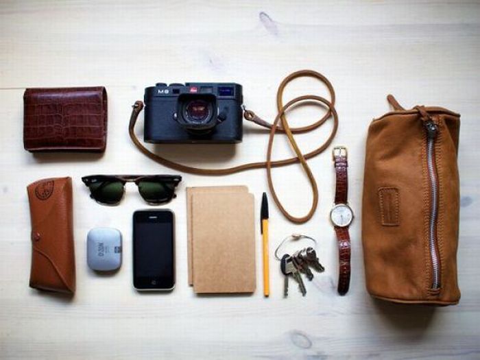 Things That People Carry. Part 3 (60 pics)