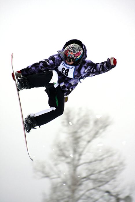 Snowboarding and Surfing (45 pics)