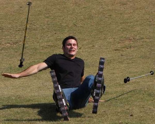 Grass Skiing (21 pics)