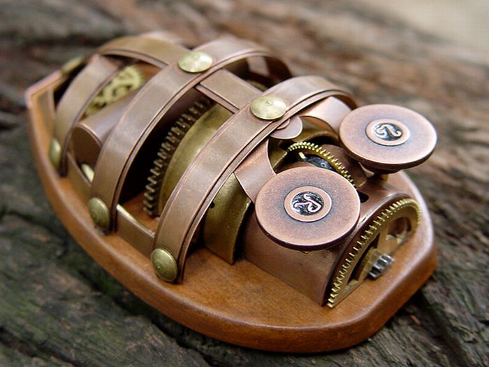 Rhombus Maximus – Wireless Steampunk Mouse (7 pics)