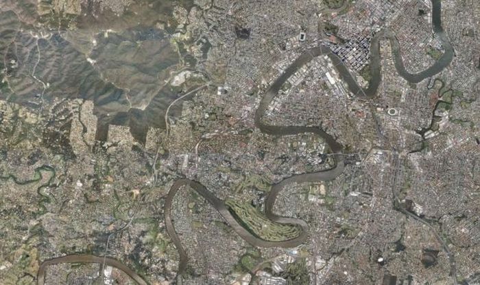 The Devastation Caused by the Brisbane Floods: Before and After (40 pics)