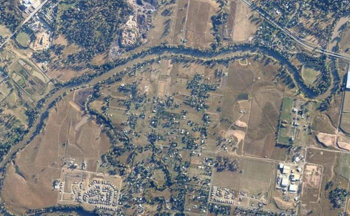 The Devastation Caused by the Brisbane Floods: Before and After (40 pics)