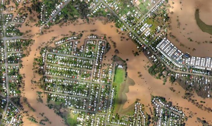 The Devastation Caused by the Brisbane Floods: Before and After (40 pics) The Devastation Caused by the Brisbane Floods: Before and After (40 pics)