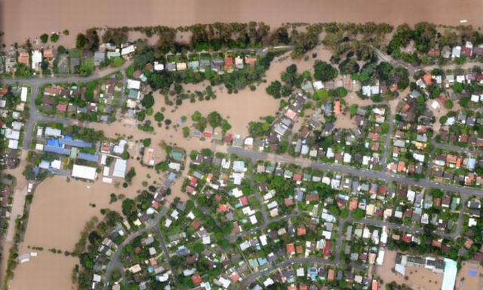 The Devastation Caused by the Brisbane Floods: Before and After (40 pics) The Devastation Caused by the Brisbane Floods: Before and After (40 pics)