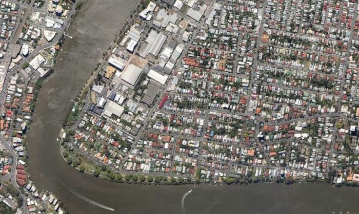 The Devastation Caused by the Brisbane Floods: Before and After (40 pics)