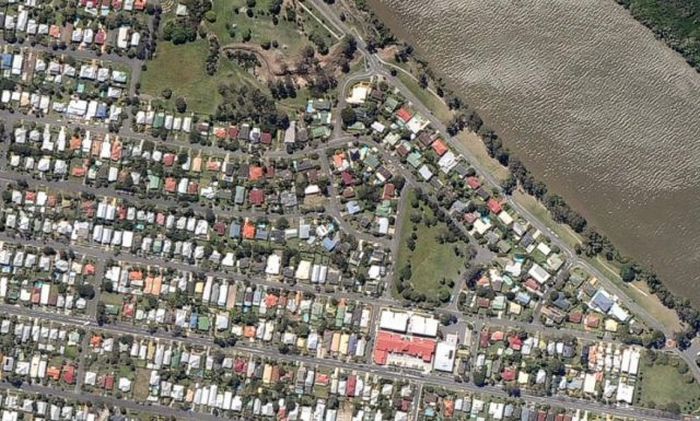 The Devastation Caused by the Brisbane Floods: Before and After (40 pics)