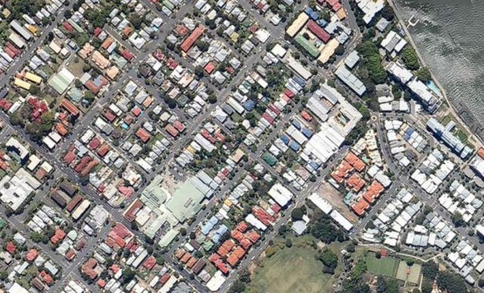 The Devastation Caused by the Brisbane Floods: Before and After (40 pics)