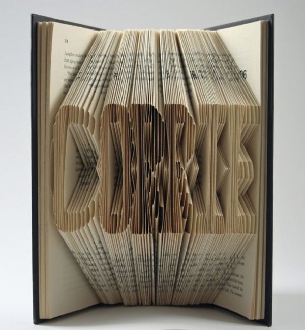Book Art by Isaac Salazar (15 pics)
